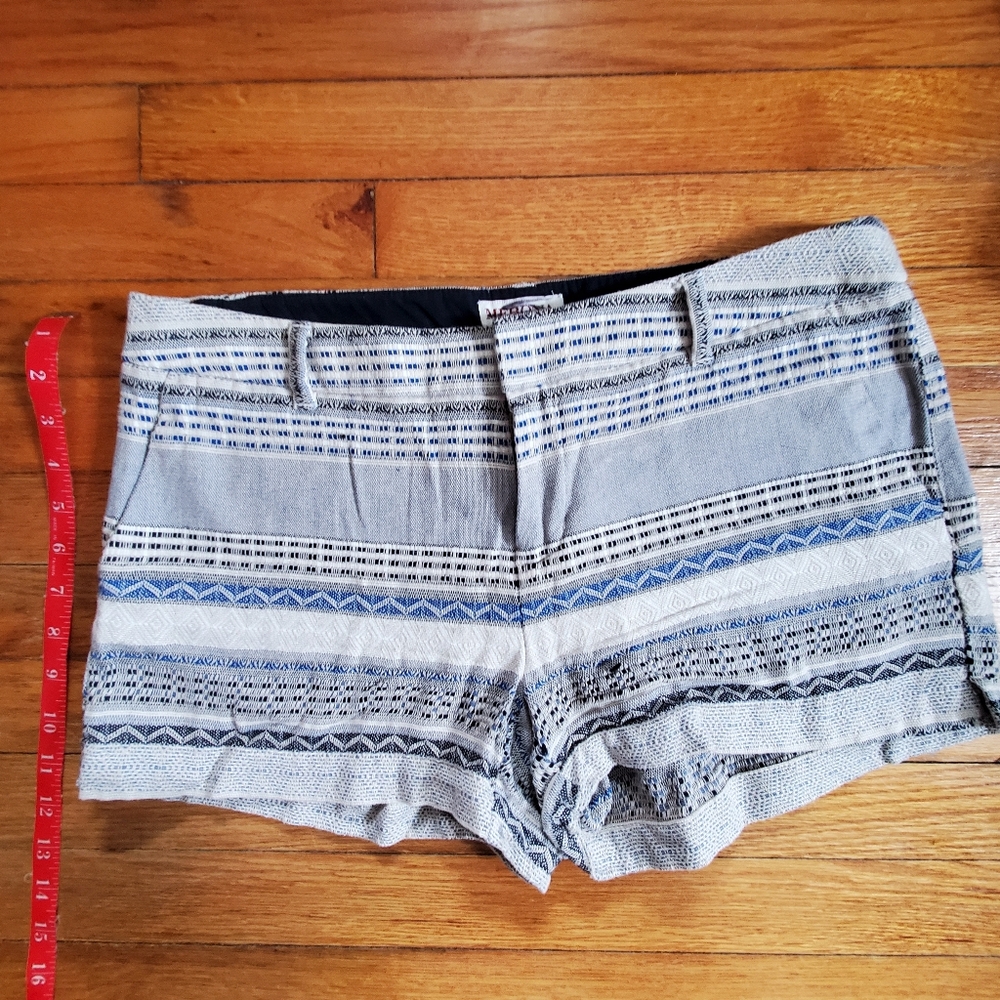 Women's Striped Gray Shorts 100% Cotton Sz 8